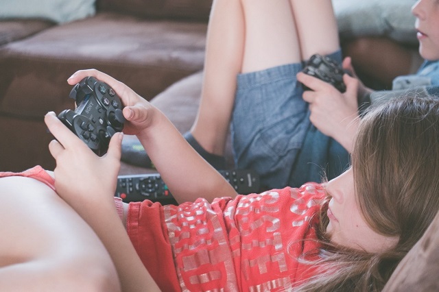 Post image for Playing Video Games – Kids Benefits Parents Should Know